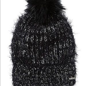 NWT Women’s Skechers Beanie